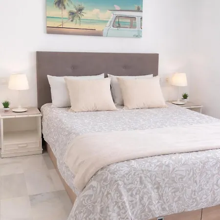 公寓 Luxury Penthouse In The Heart Of Puerto Banus 马尔韦利亚
